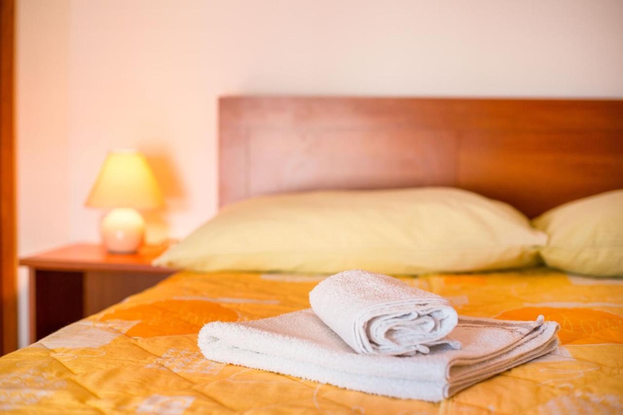 Apartments Lovas Vodice Ngoại thất bức ảnh